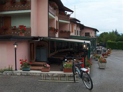 Ristorante Edelweiss Prada, Via dei Narcisi, 1, Brenzone sul 